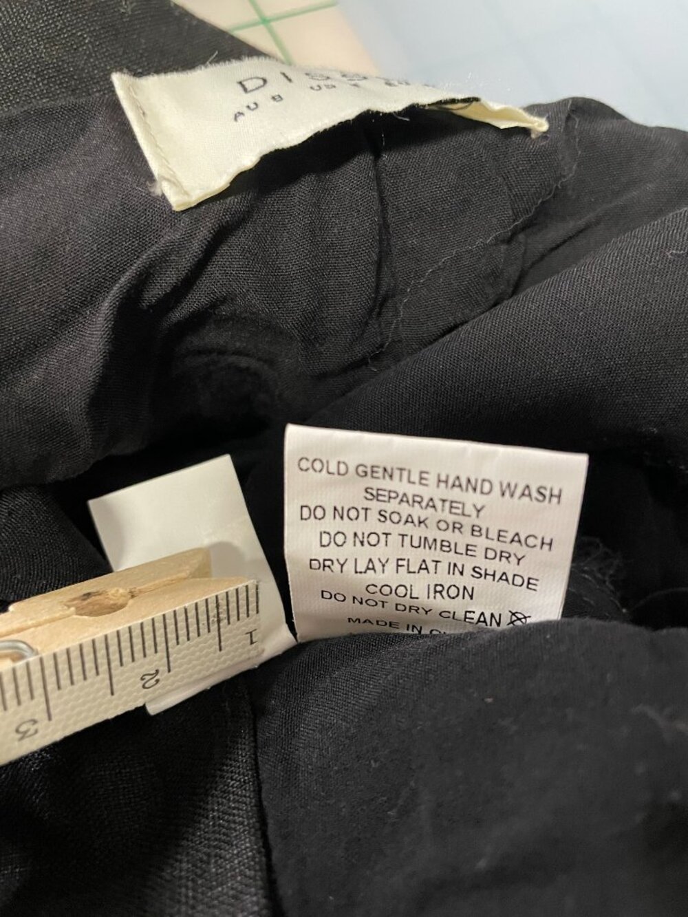 Dissh Hallie Linen Tie Front Puff Sleeve Crop Top - Picture 7 of 7